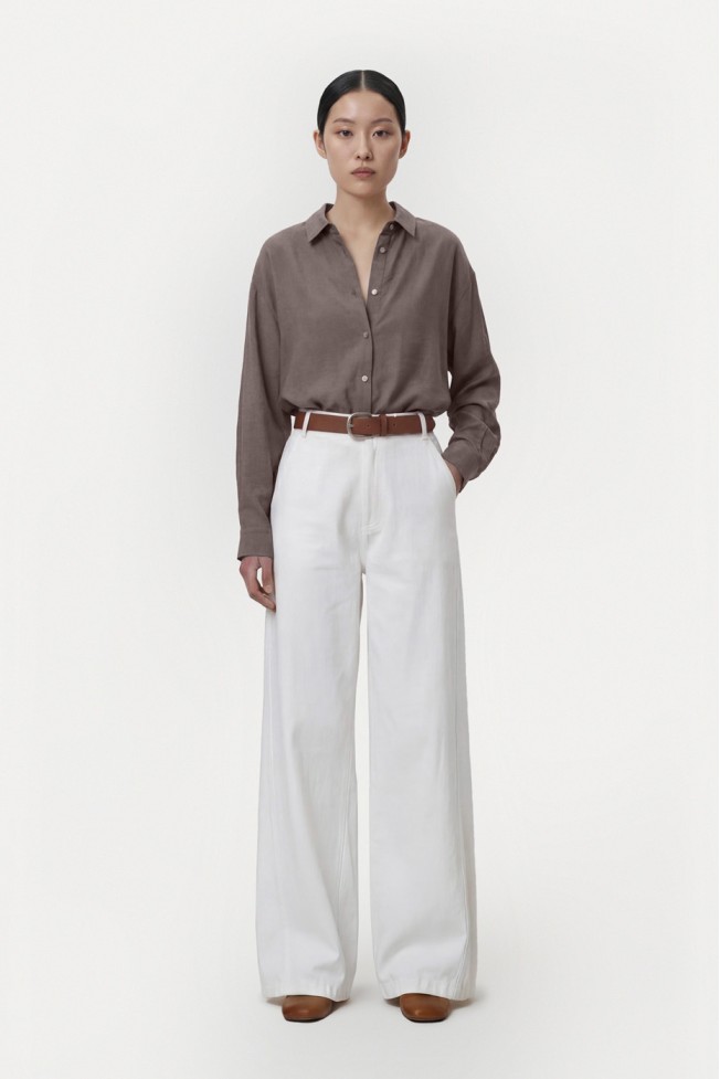 ΠΟΥΚΑΜΙΣΟ OVERSIZED ΜΕ ΠΙΣΩ ΠΙΕΤΑ
