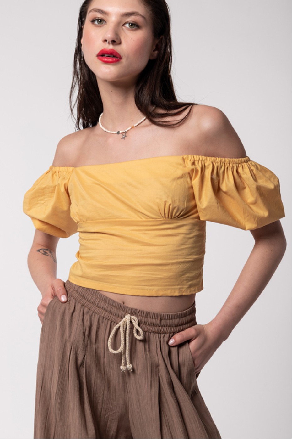 ΜΠΛΟΥΖΑ CROP