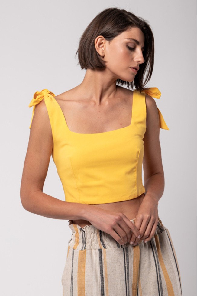 CROP TOP ΜΕ ΤΙΡΑΝΤΕΣ