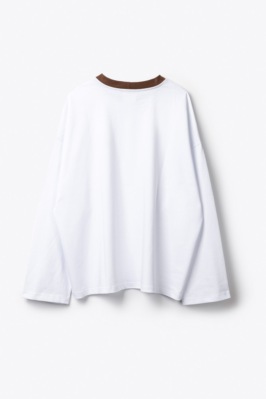 ΜΠΛΟΥΖΑ ΒΑΜΒΑΚΕΡΗ OVERSIZED ΜΕ ΚΕΝΤΗΜΑ